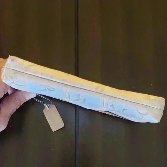 Coach Coin Purse - Picture 4 of 4